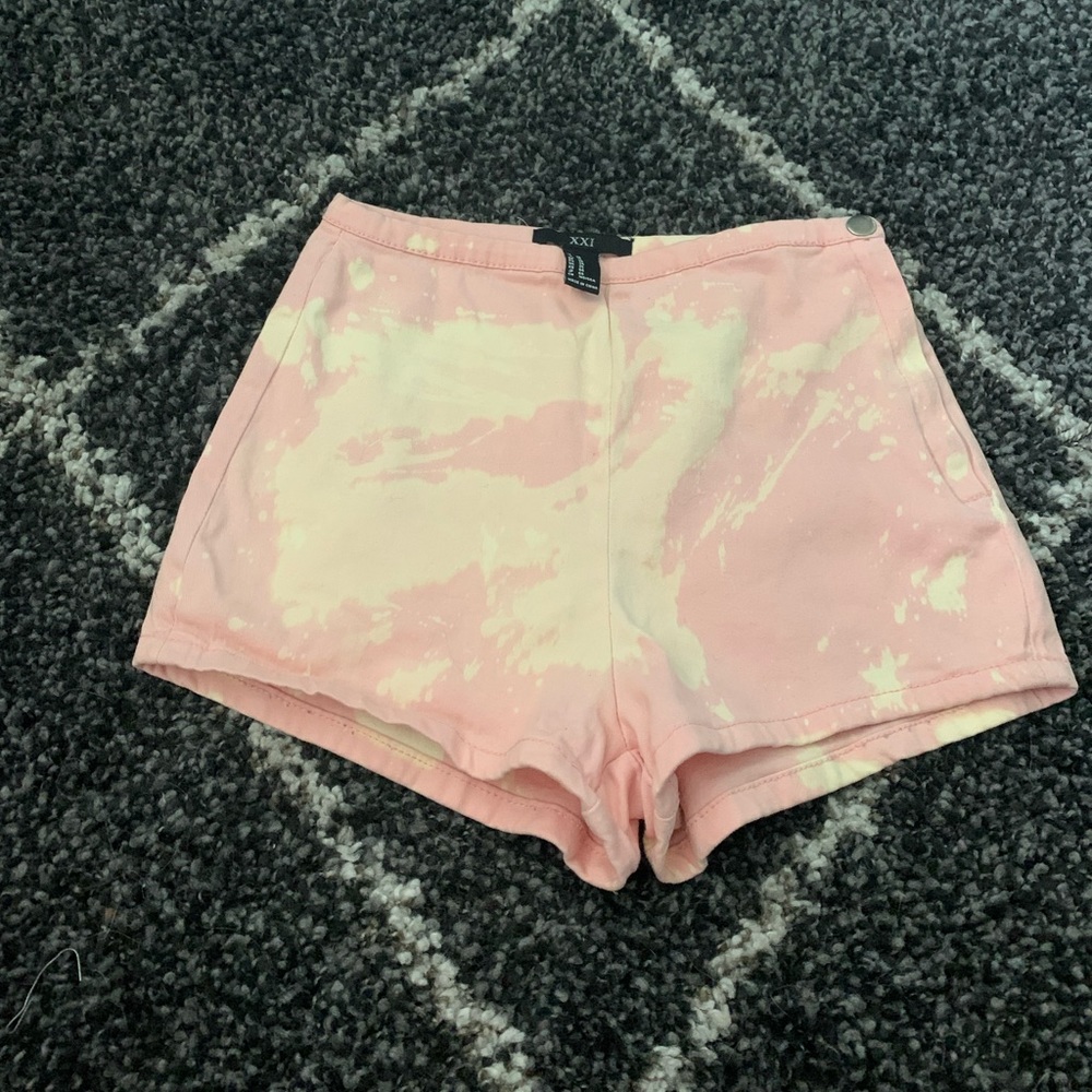Distressed high waisted shorts